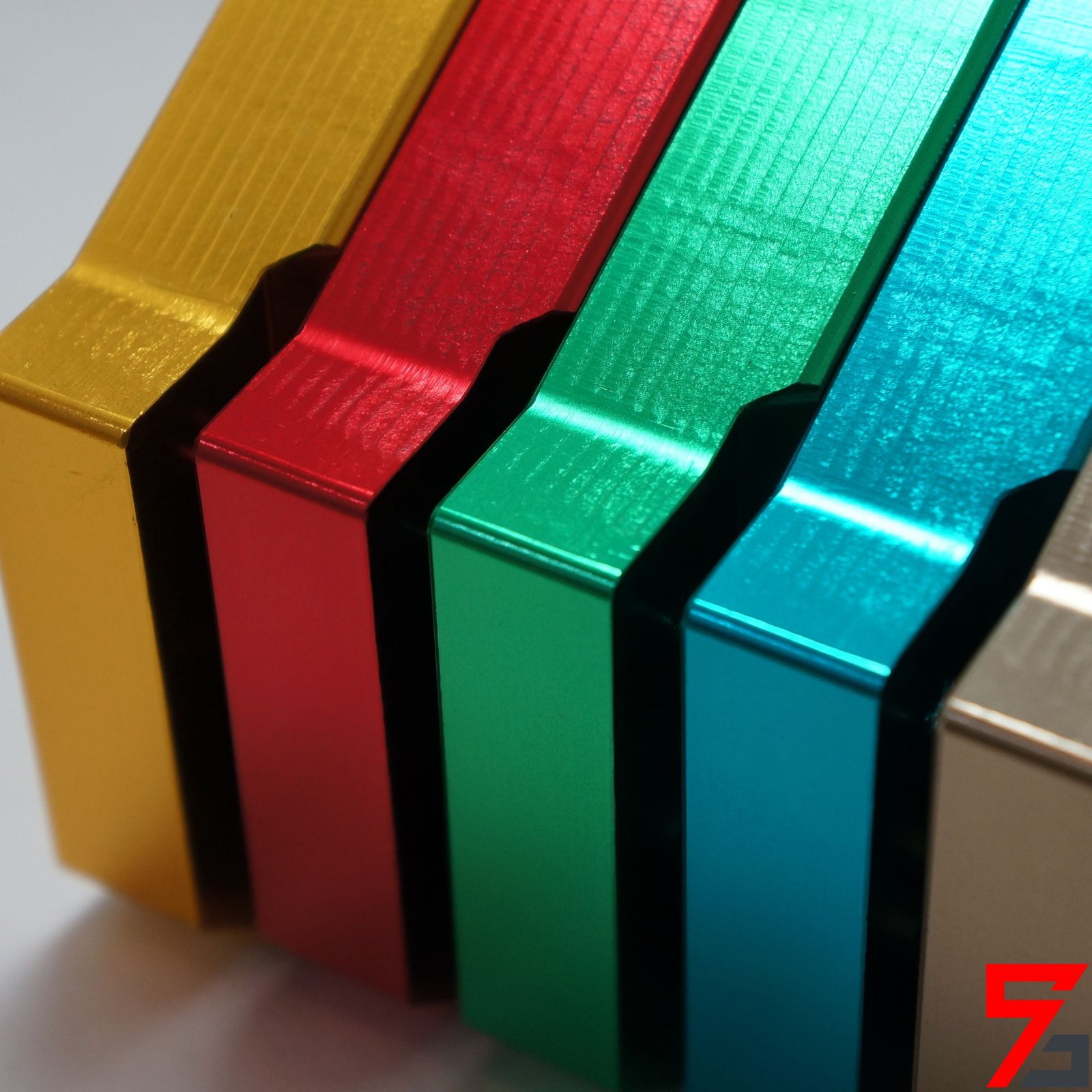 Aluminum Oxide in Four Colors