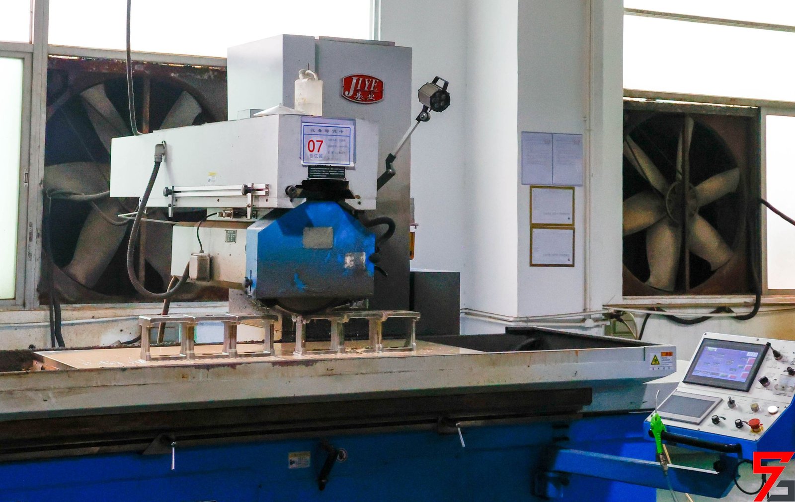 Big Grinding Machine